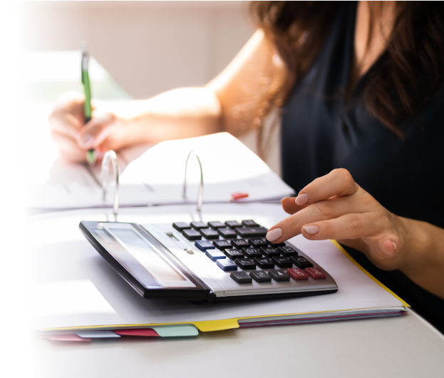 woman_accountant_fade